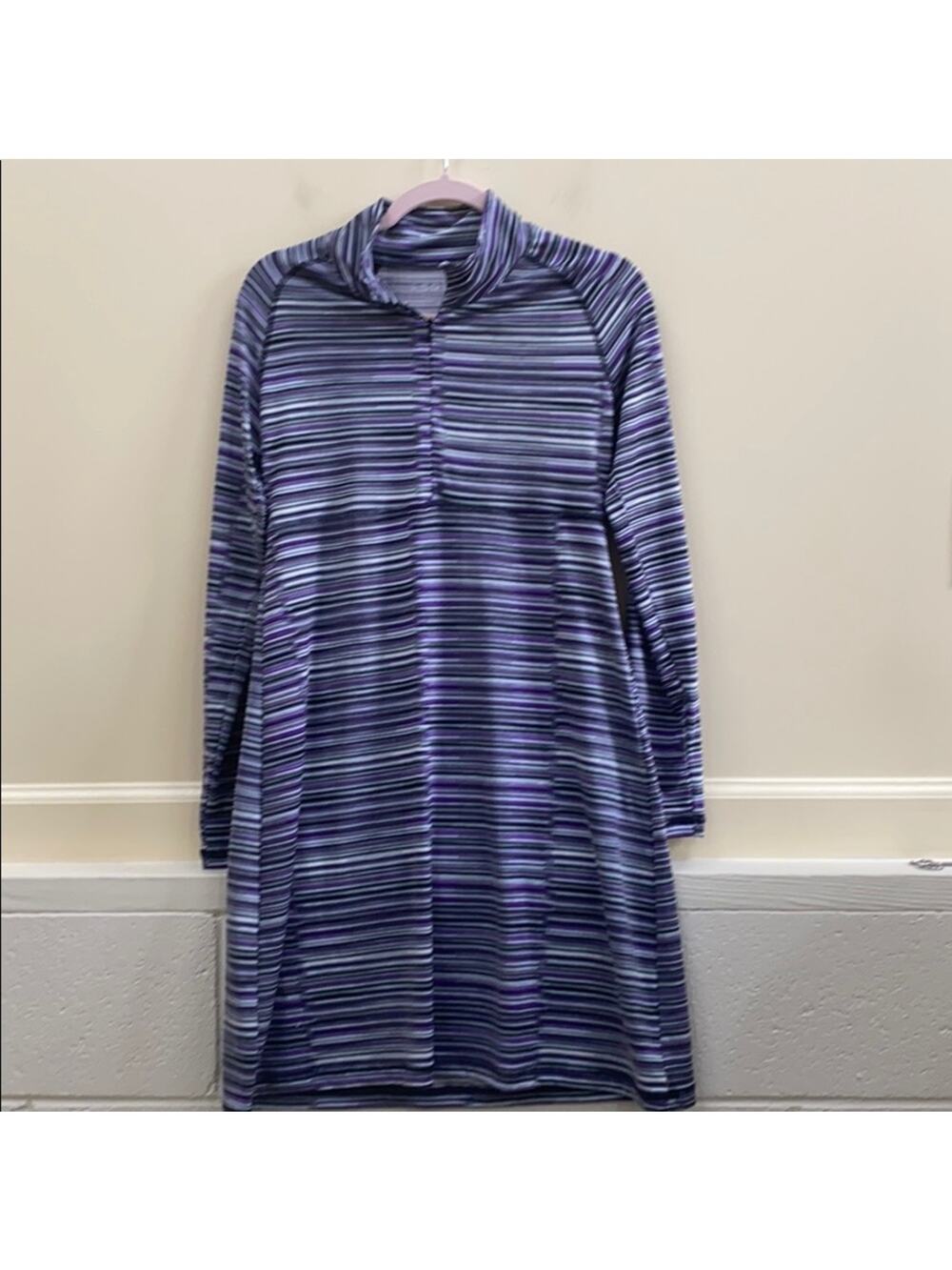 Soybu activewear women’s medium striped dress
